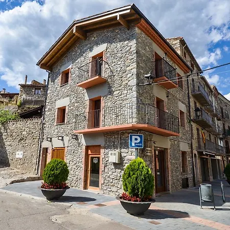 Apartaments Cal Xic * Bellver De Cerdanya